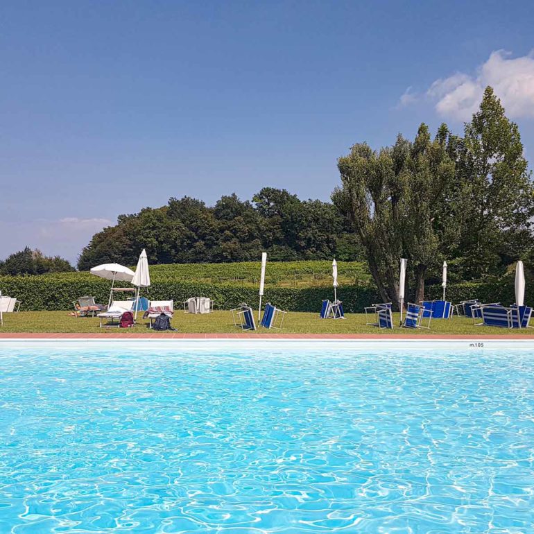 Italia Living Villa Garda pool